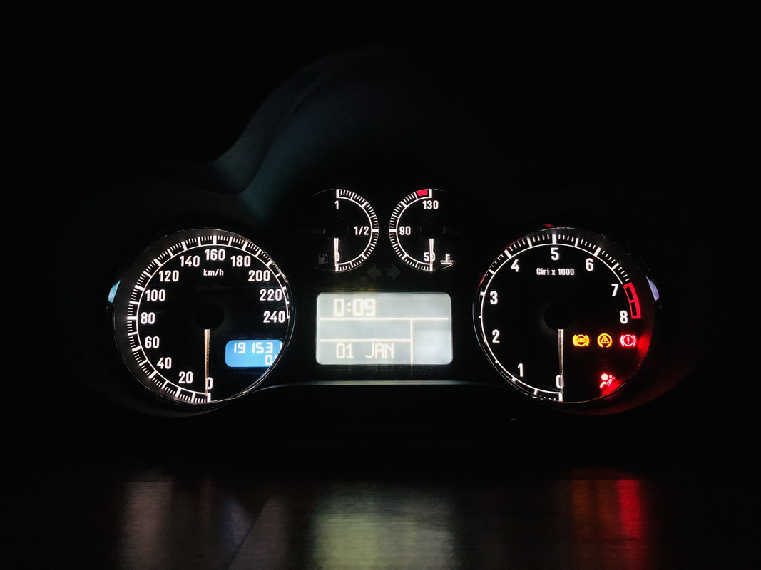 5297947C-1980-41B9-9BF6-90C3D28D9673