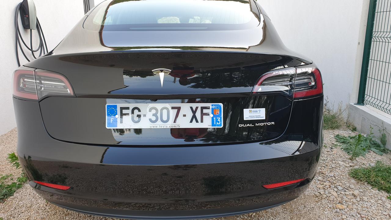 Bdr 13 Aide Aux Particuliers Pour L Achat D Une Voiture Electrique D Un Montant De 5 000 Euros Forum Et Blog Tesla