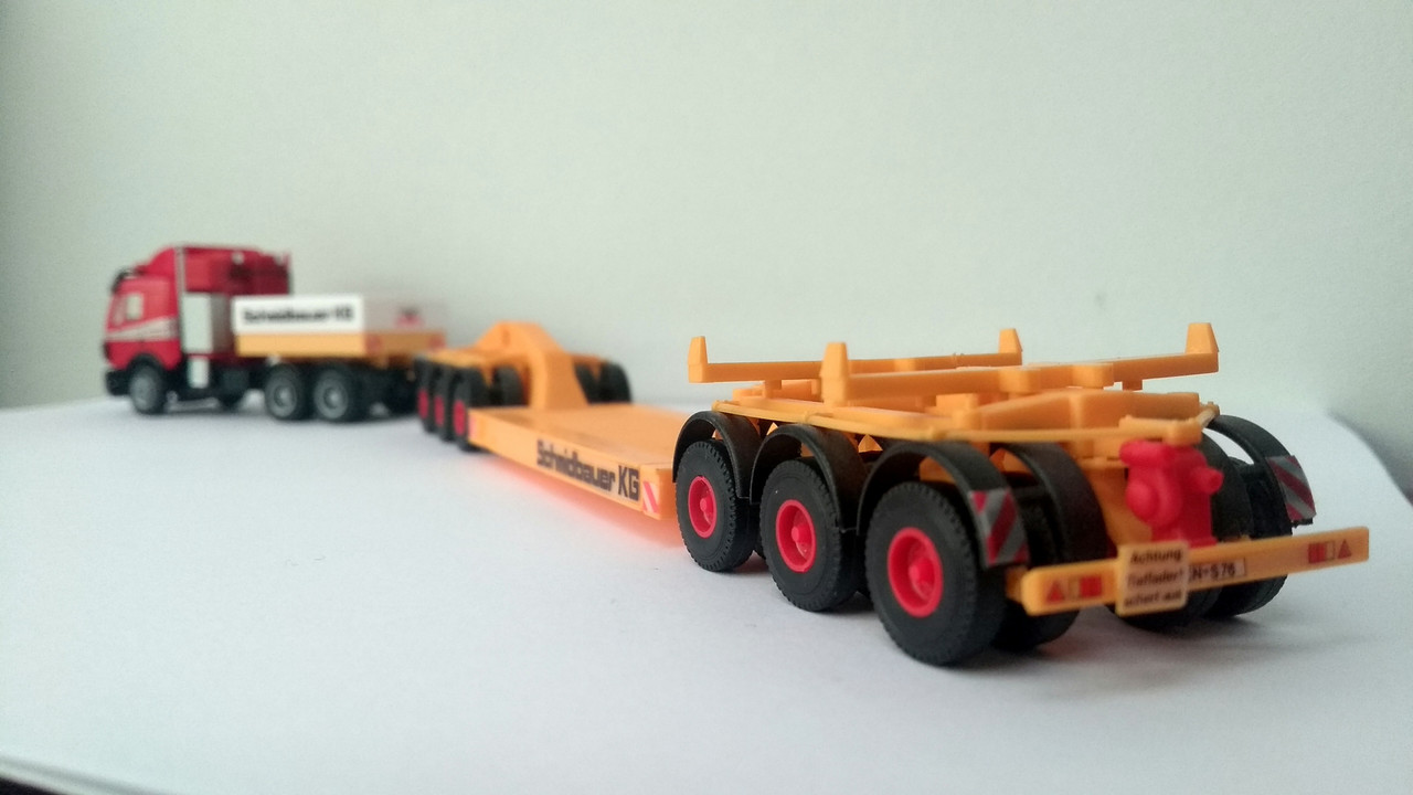 Mach (2694)