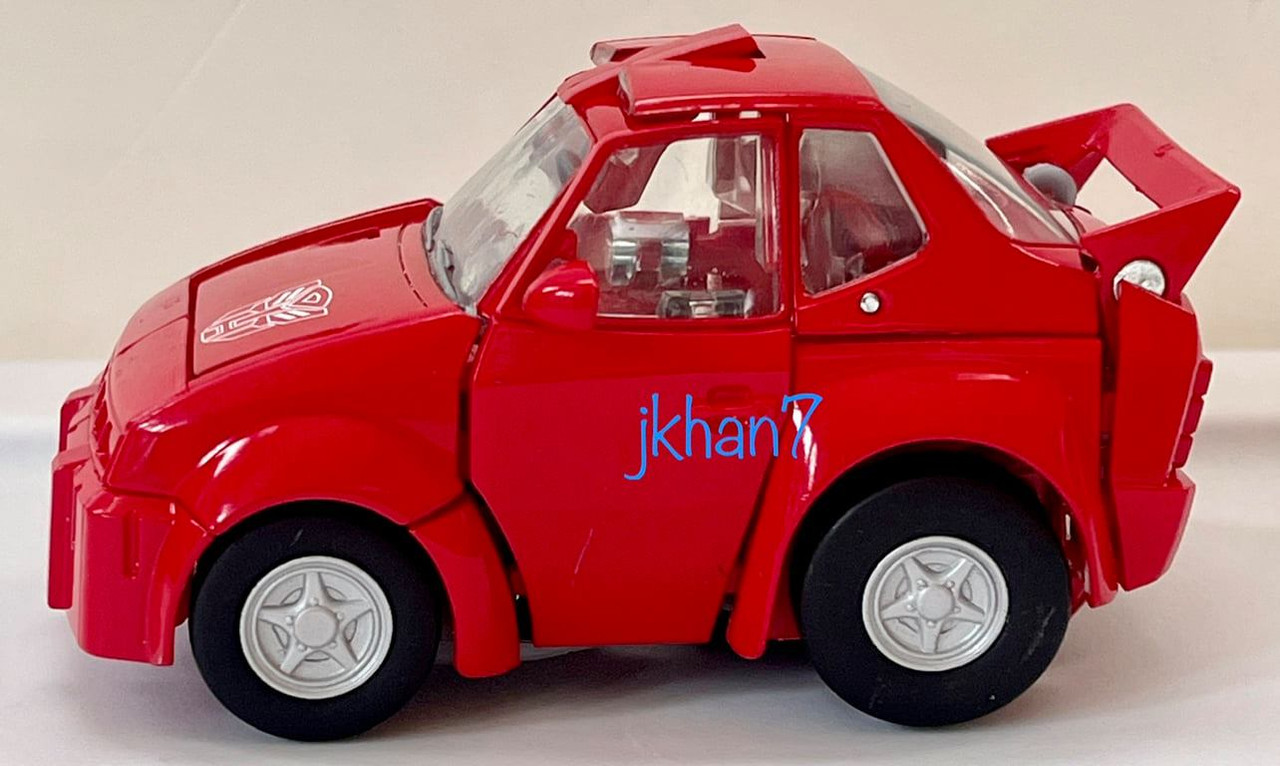 Mastepiece-Cliffjumper-Color-Test-Shot-01