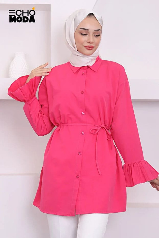 تونيكات قصيرة ومتوسطة الطول: لمسة عصرية لكل يوم