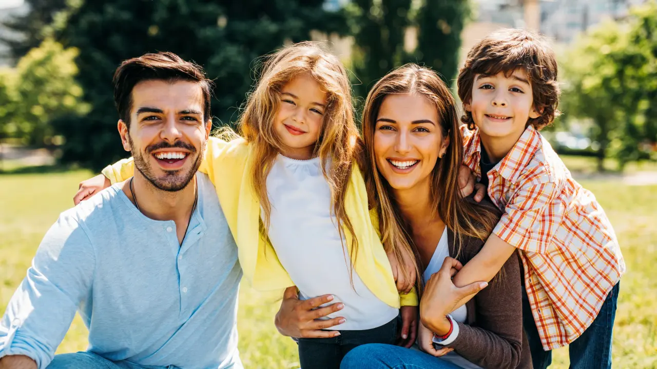 Healthy India Family Image