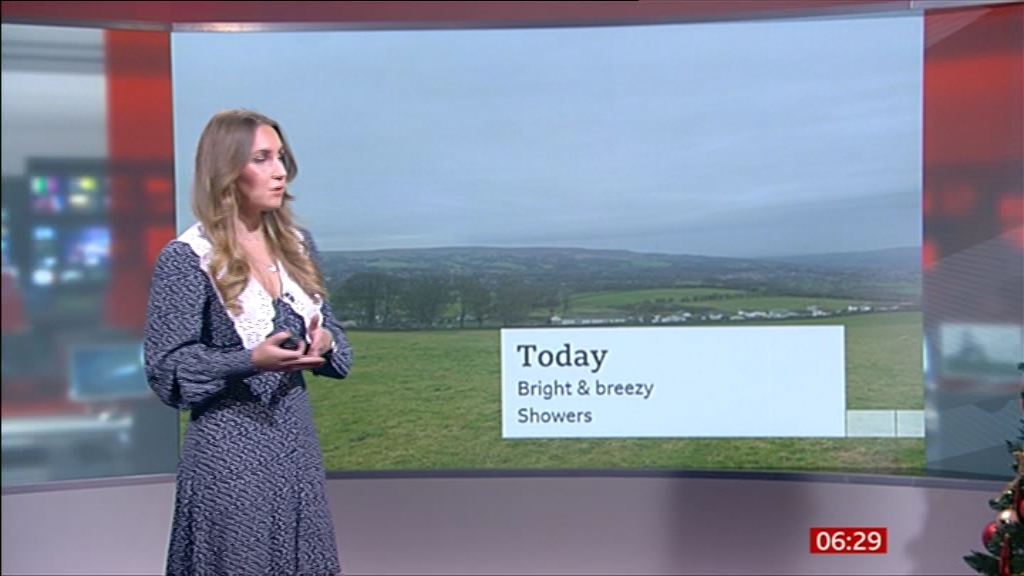 12.29 - 06.00.00 - Breakfast. The latest news, sport, business and we....ts_snapshot_09.59.127