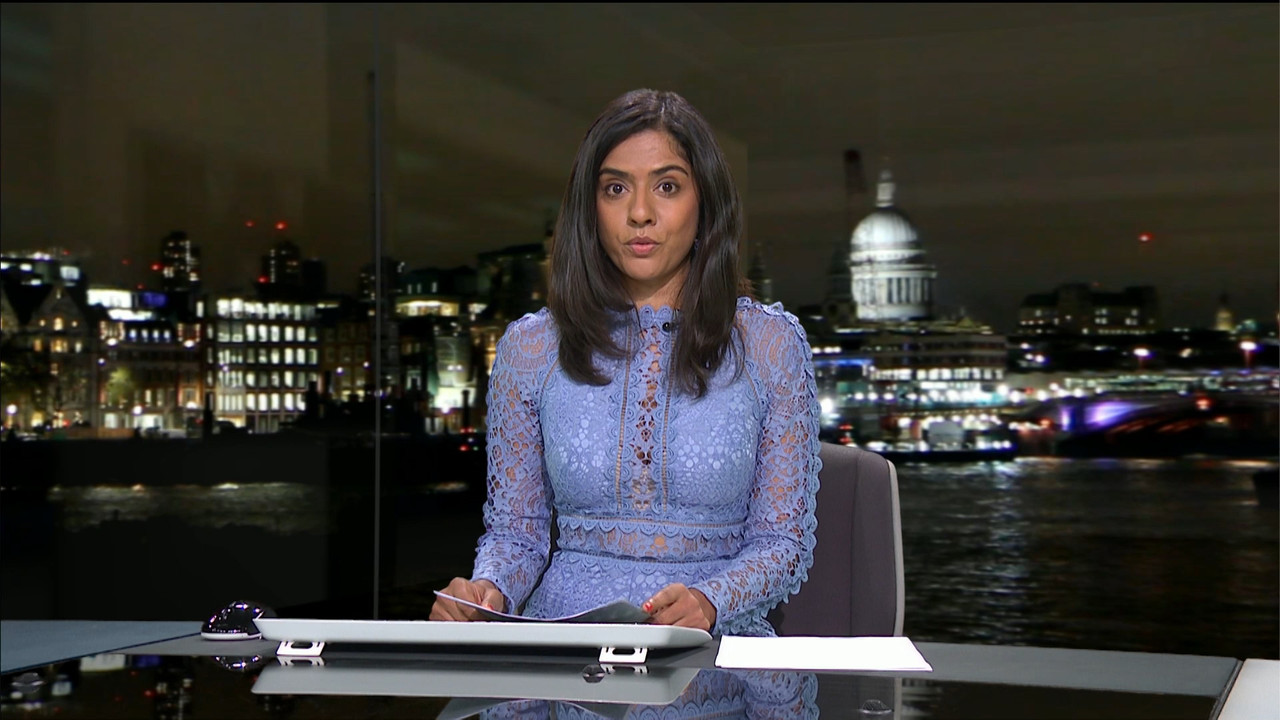 ITV News London_20211115_18001830.ts_snapshot_20.17.923