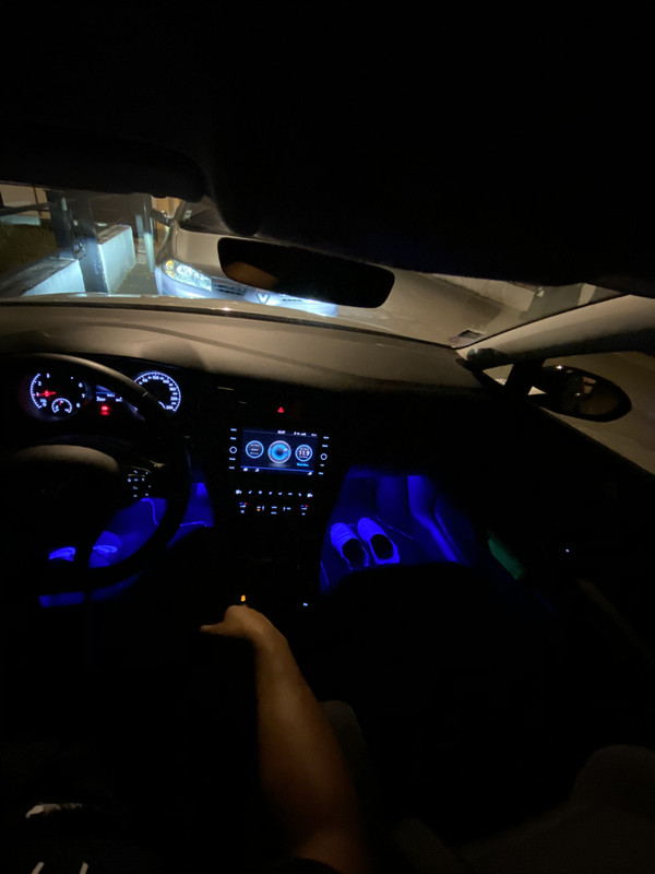 C865A977-B81C-411C-9B2A-9427119D19EE