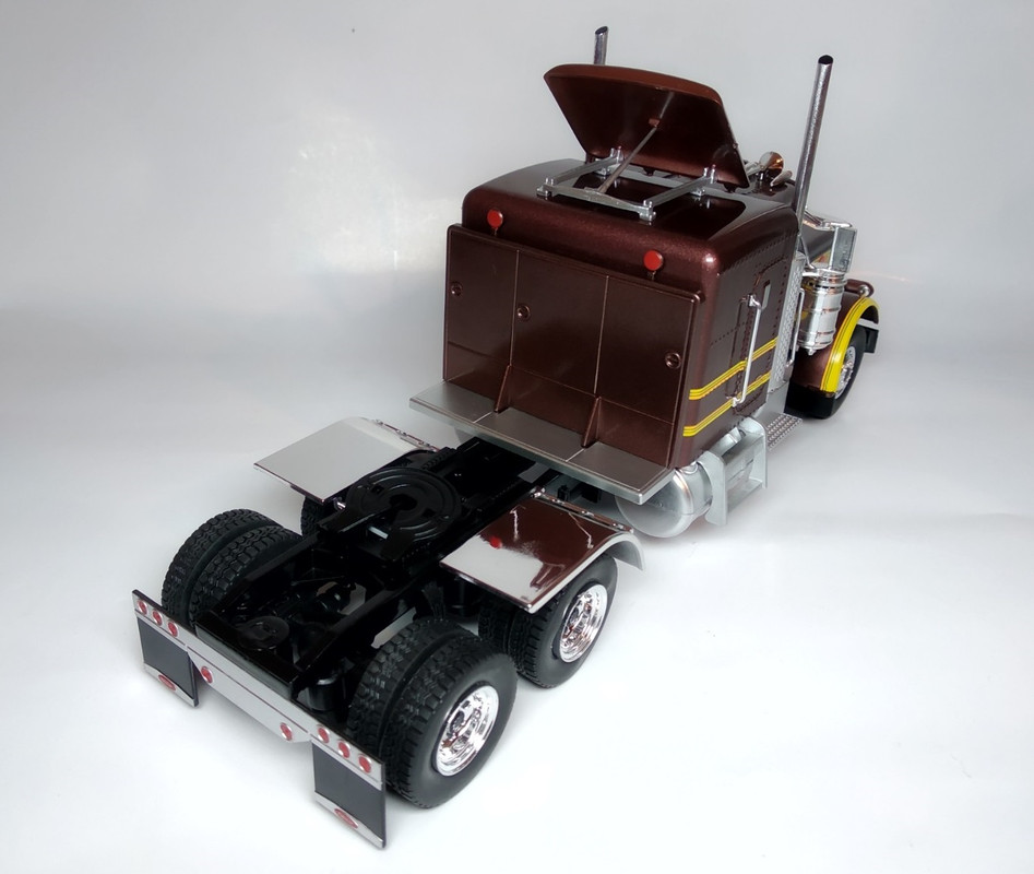 Peterbilt 359 1973 (10)