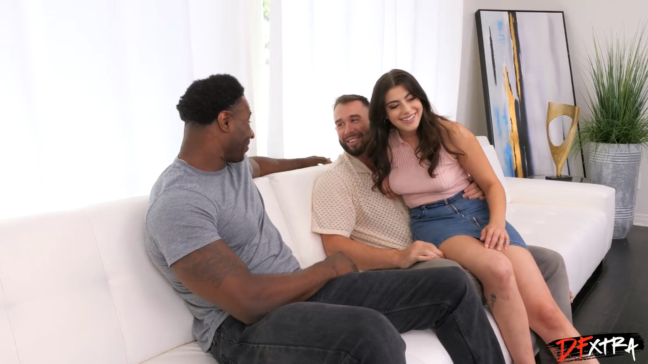 Gal Ritchie - 3Way Fucking.mp4_snapshot_07.36.000