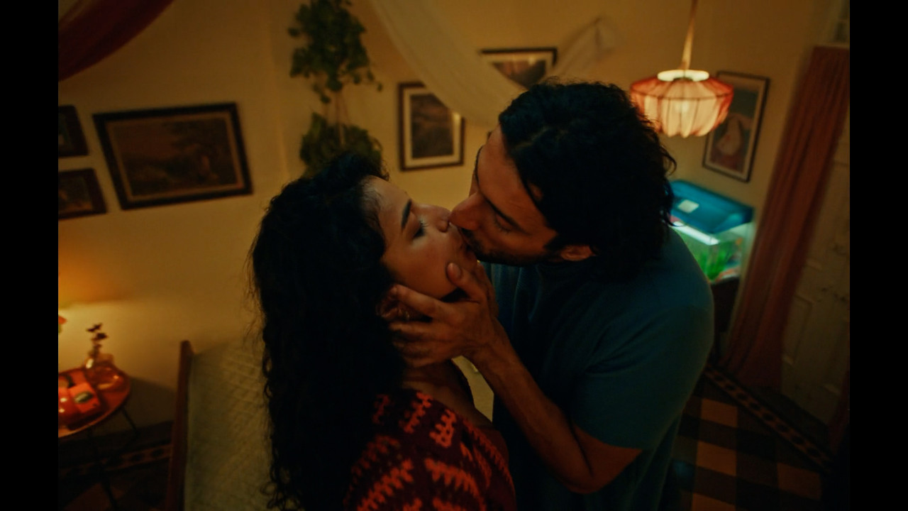 Sanchita Poonacha sizes show