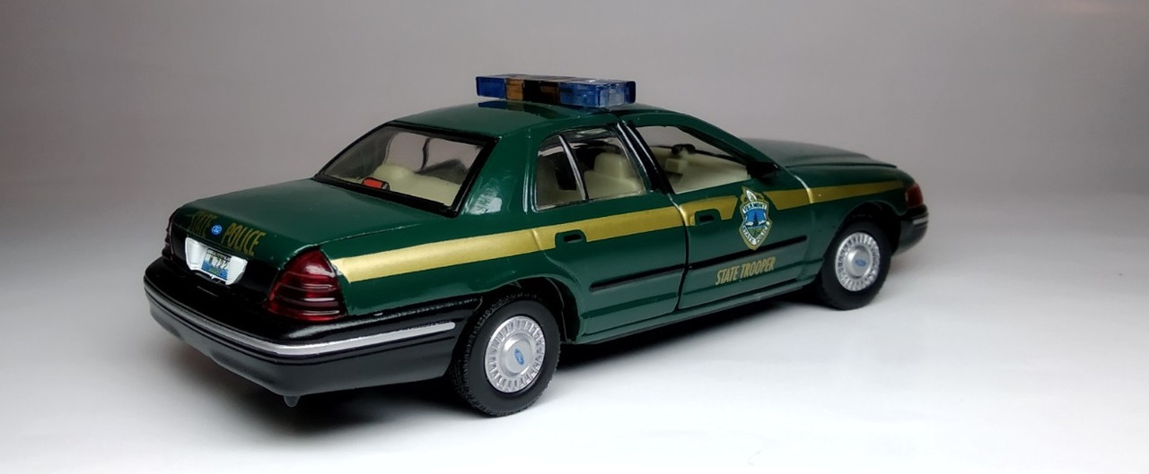 Ford Crown Victoria (6)