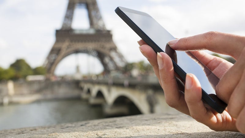 Mobile Apps for Maintainable City Travel