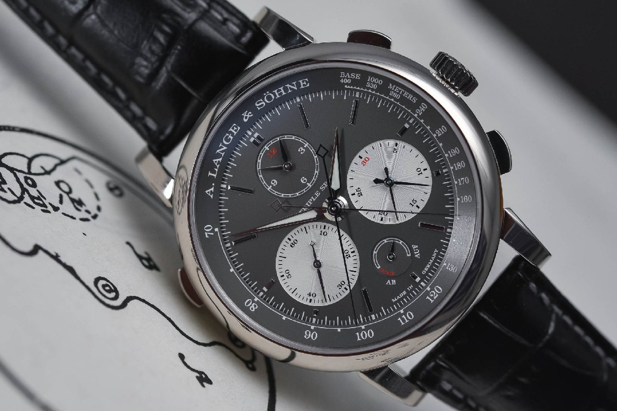 2B387C9D-0B97-44A2-8BB3-647AE93F500D