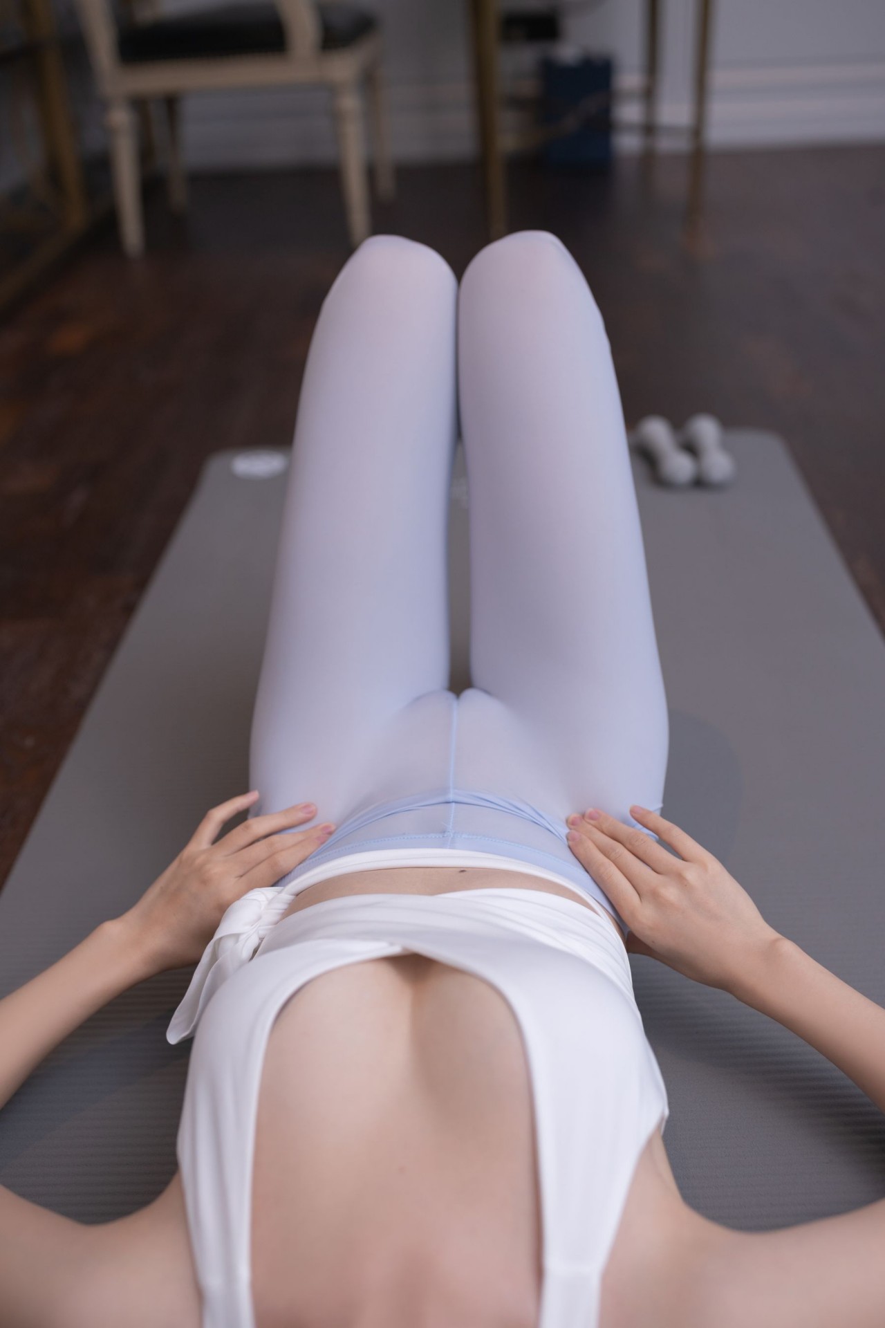 抖娘-利世图集 – 瑜伽写真作品，80P，运动装美女插图3