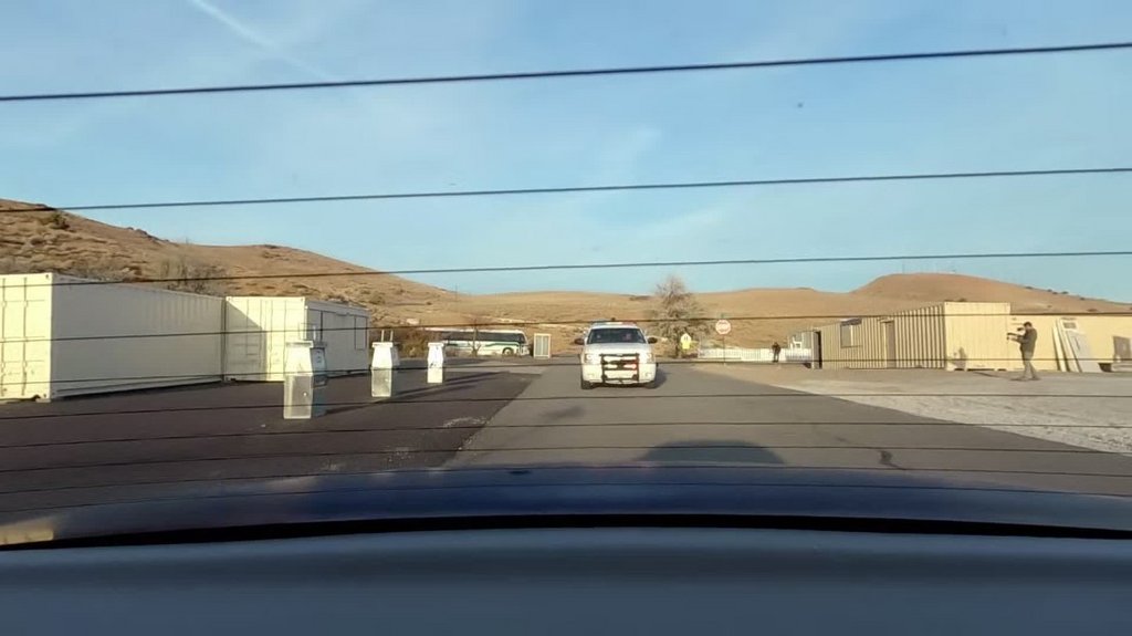 [Image: bh9ao2o0x4bt.jpg]