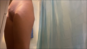 [Image: Voyeur12765105456.jpg]