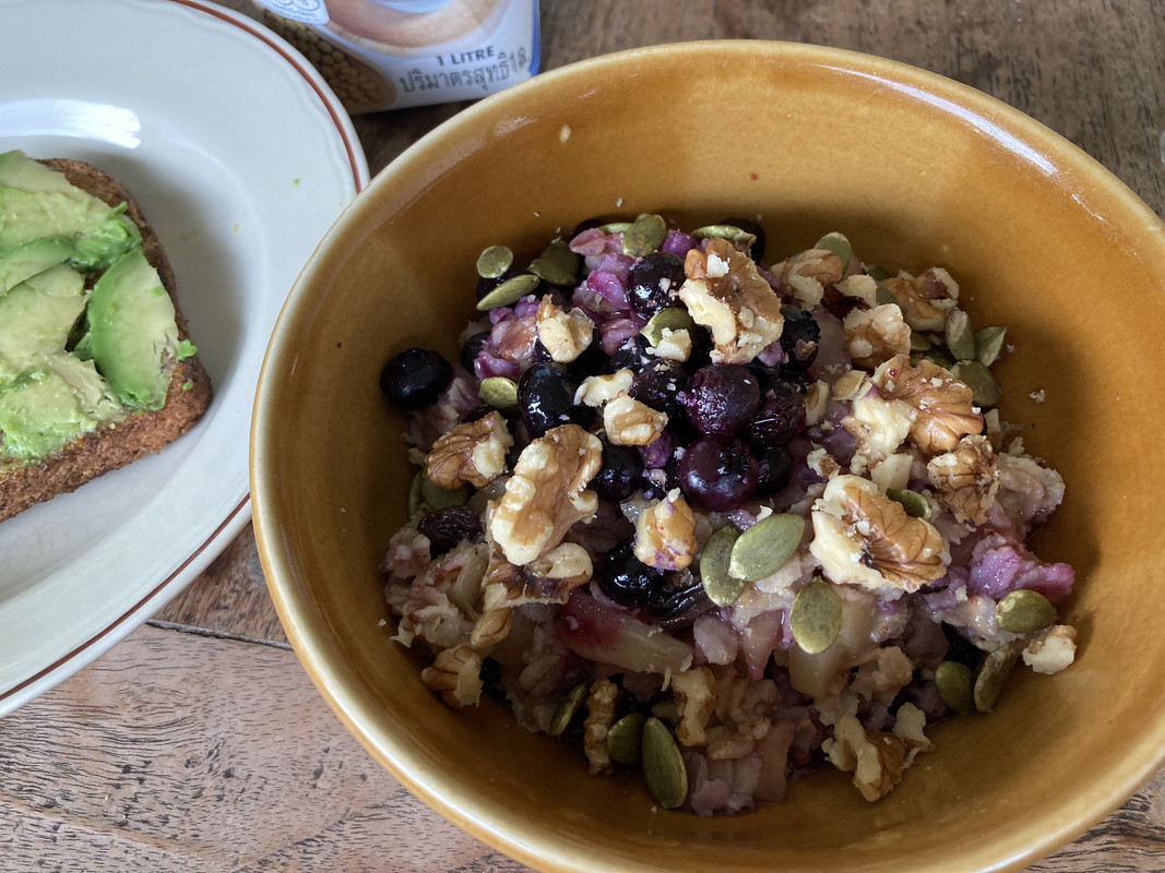 31B97C3A-8CE4-4B79-B3BE-42F804BD56CC