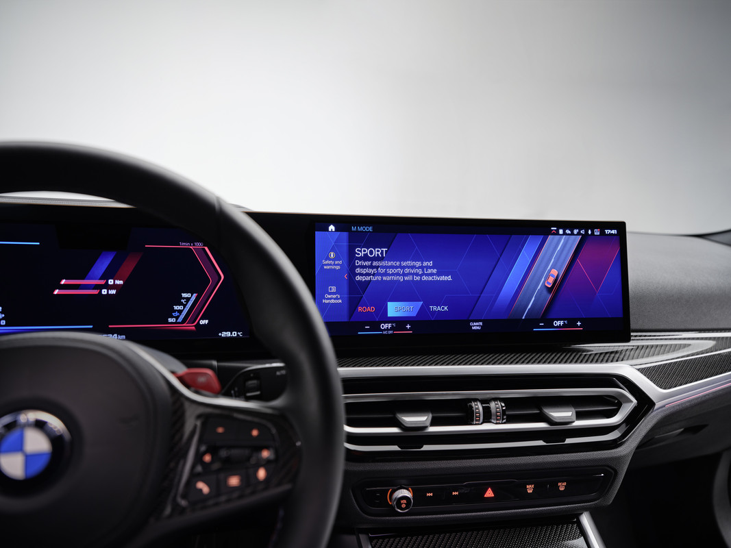 P90481958_highRes_the-all-new-bmw-m2-s