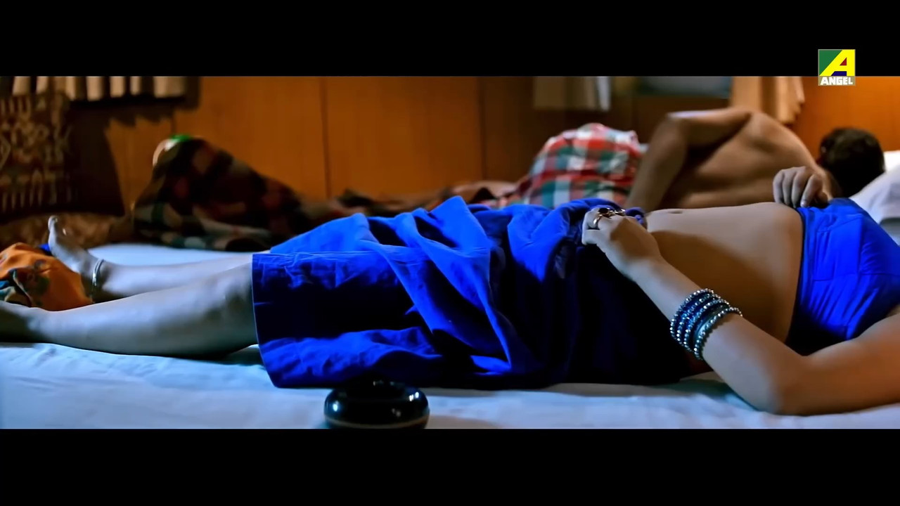 Kaal Bengali Movie Hot Sexy Sizzling scenes Chandrayee Ghosh Rudranil Ghosh Rupsa Guha mp4 sn