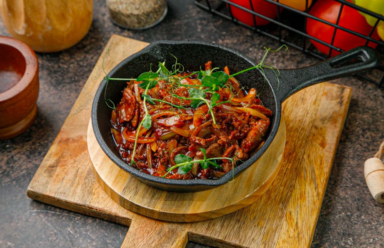 Казан-кебаб из говядины по-китайски  (300г)