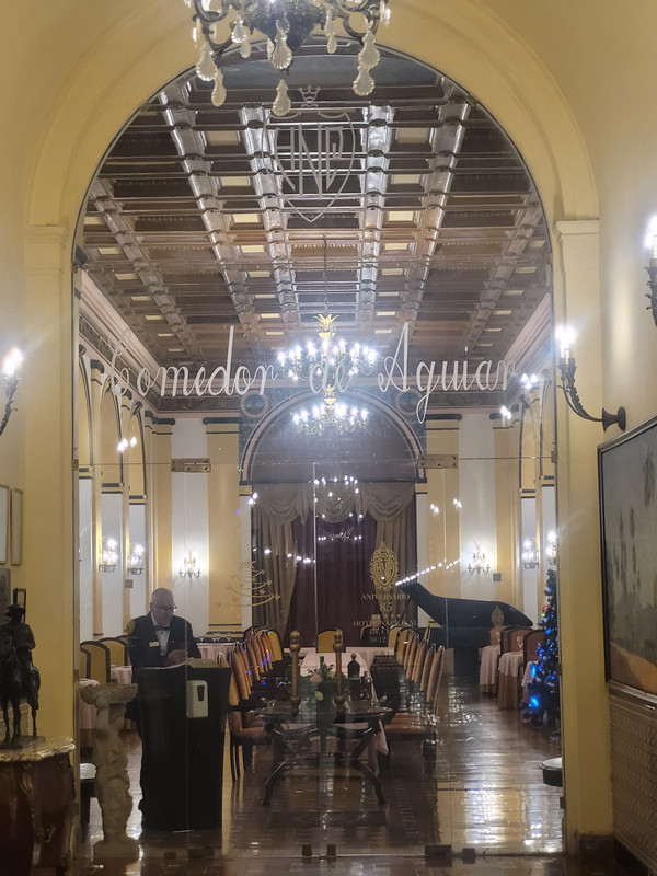 Внезапная поездка. Cuba, tengo un hambre de pingon! Варадеро-Гавана.  Конец декабря 2024