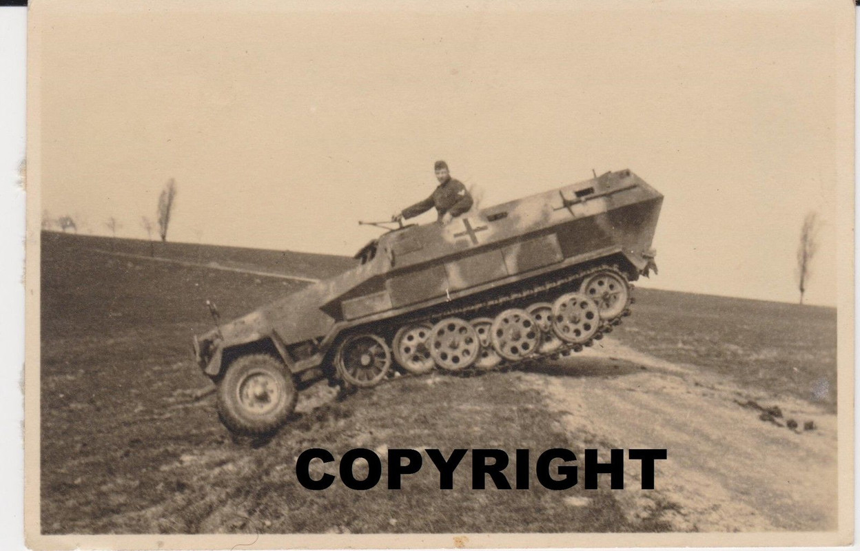 Orig.Foto Panzer Sdkfz Spw Panzerwagen Geländefa