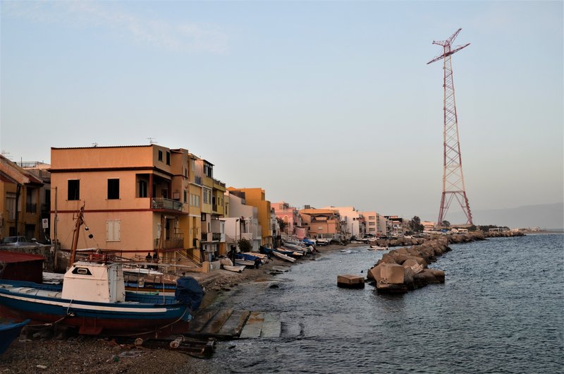 PILON TORRE DE FARO-23-4-2019 - Italia y sus pueblos-2018/2019/2023 (28)