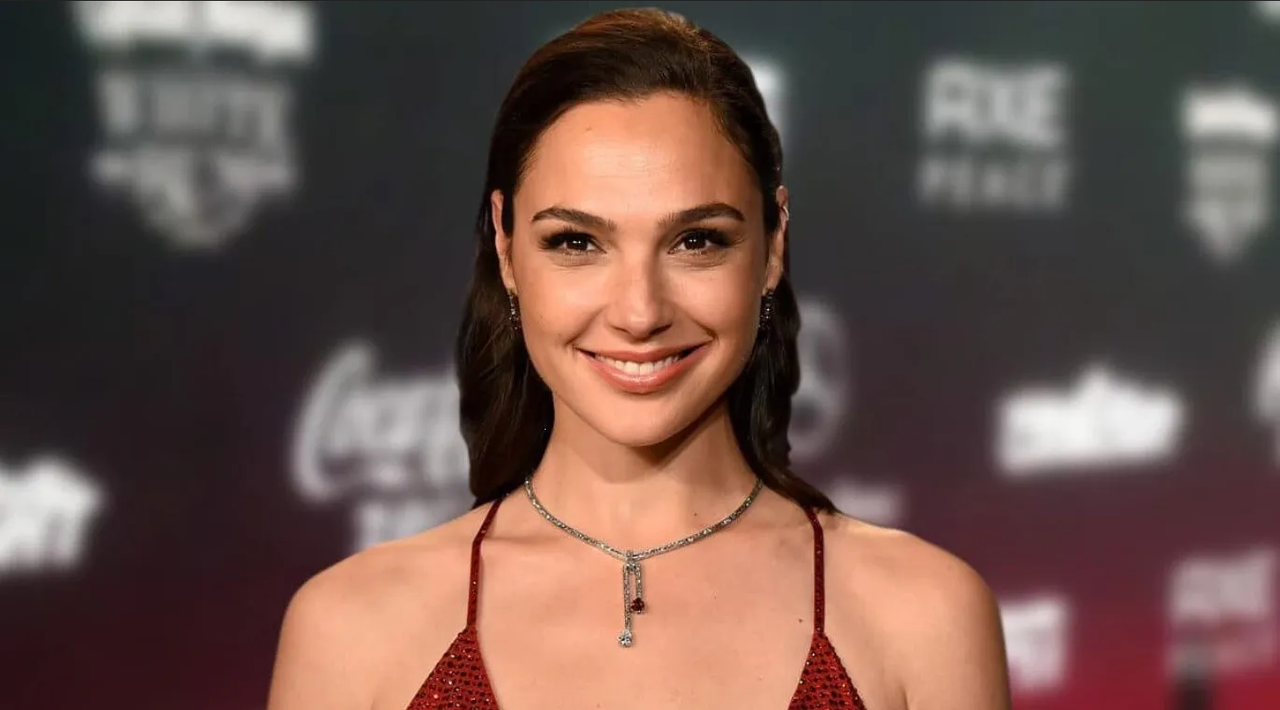 Gal Gadot sorprende al revelar que se convirtió en madre por cuarta vez