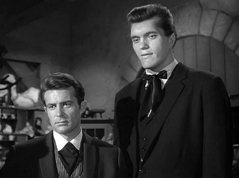 WILD-WILD-WEST-RICHARD-KIEL-1-FOTOR.jpg