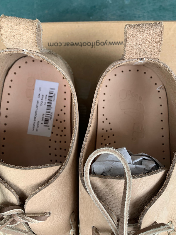 9D808F5C-1221-452D-9A4F-A7A7C2F2B052