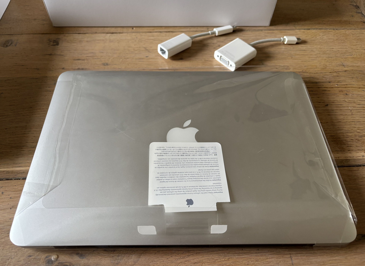 97A76DA4 B690 4C64 B940 1E322B740CF1