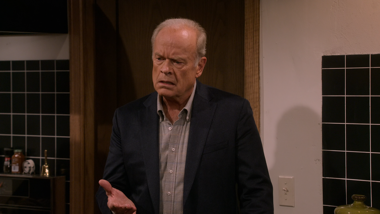 Frasier.(2023).S01E01.The.Good.Father.2160p.10bit.AMZN.WEB-DL.DDP5.1.HEVC-Vyndros.mkv_snapshot_21.07