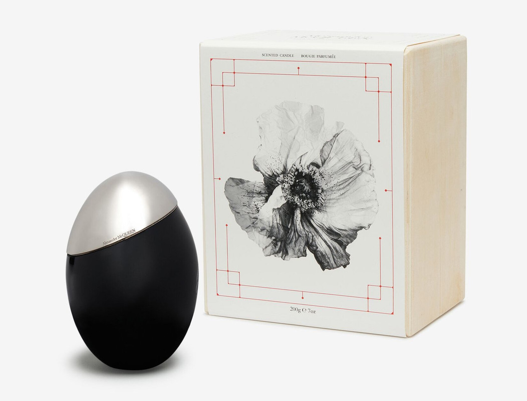 Alexander McQueen, la prima collezione di candele profumate Alexander McQueen, la prima collezione di candele profumate