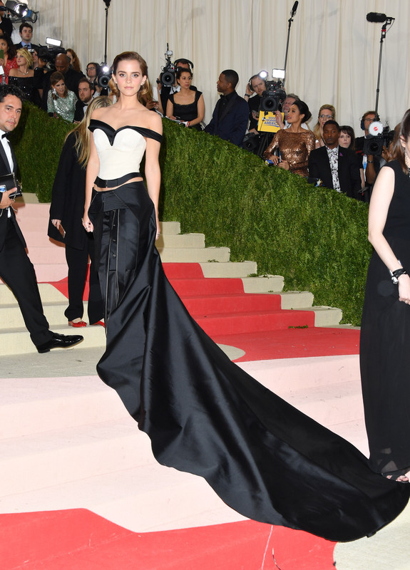 emmawatson-updates.com (140)