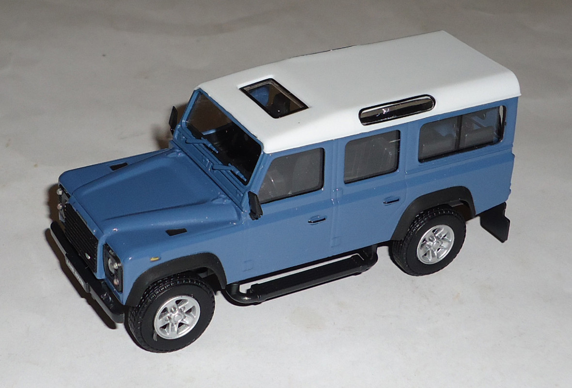 Land-Rover-Defender-110