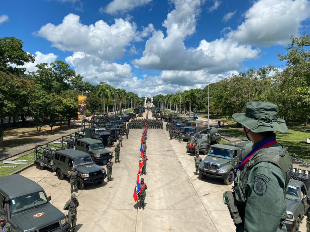 Ingeniería Militar del Ejército Bolivariano - Página 5 E4v95f-AWEAQ8p8-G