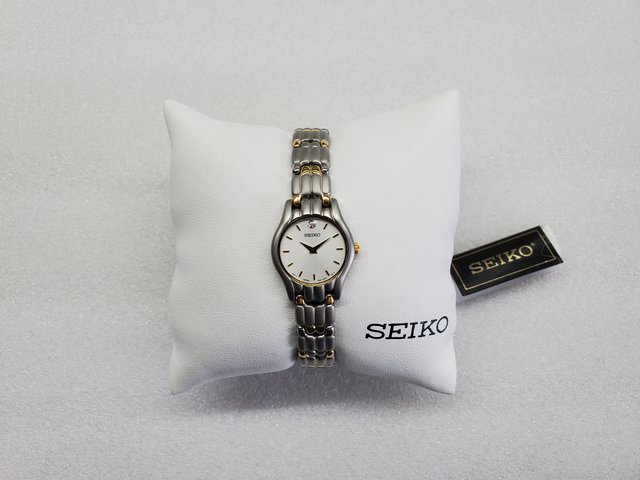 なおき SEIKO セイコー 純正 BOX 空箱 5個セット！！ s-l400.jpg