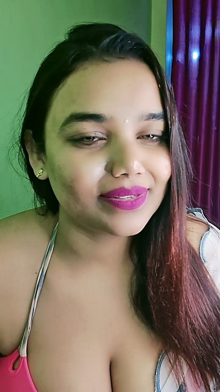 Lily  Tango Live.mp4_snapshot_00.01.694