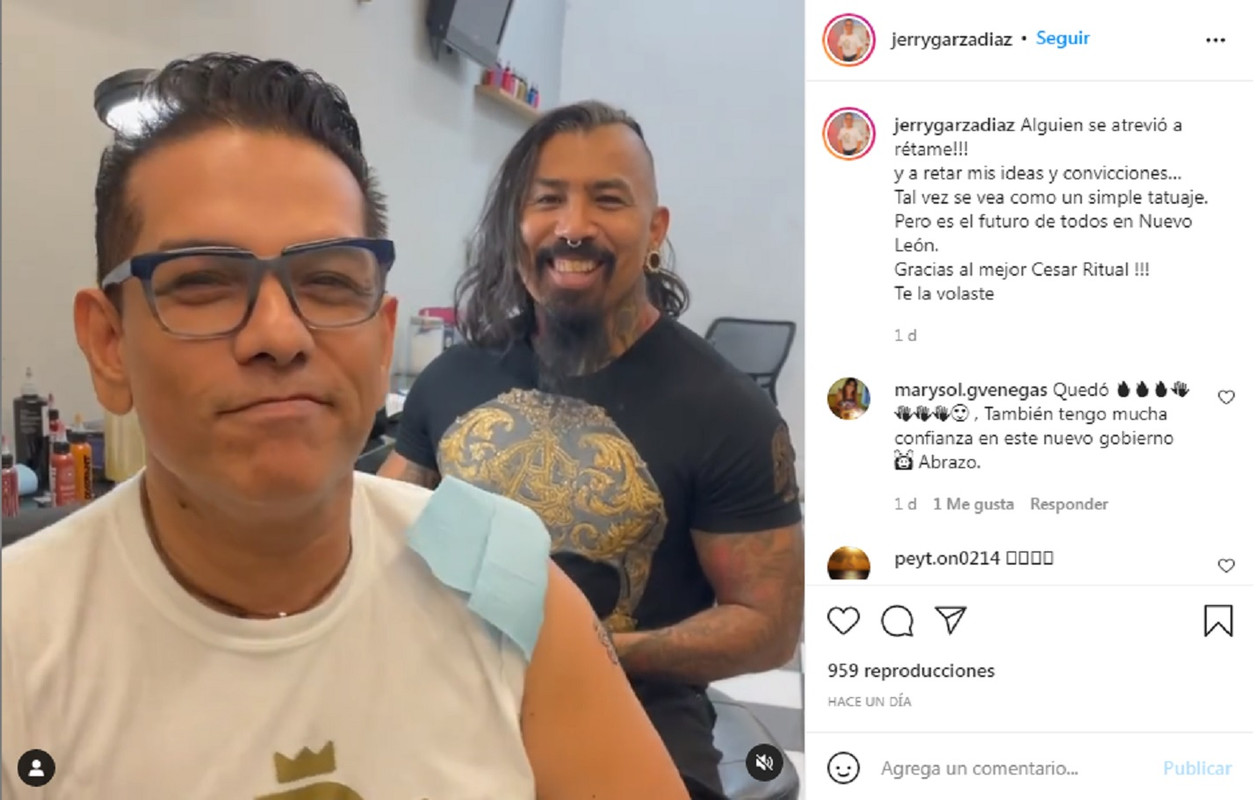 Actor demuestra lealtad a Samuel García, se tatuó el nuevo logo de Nuevo León