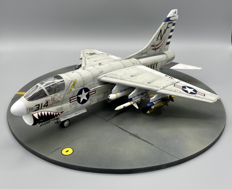 C6820819-8-DAE-4-E7-F-B8-E5-78-A9-A9645-