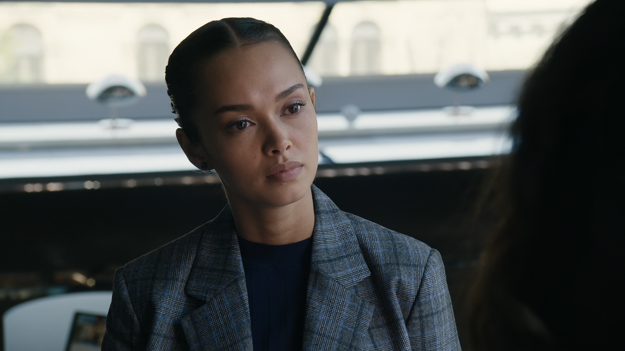 FBI.International.S01E04.American.Optimism.1080p.10bit.AMZN.WEB-DL.DDP5.1.HEVC-Vyndros.mkv_snapshot_