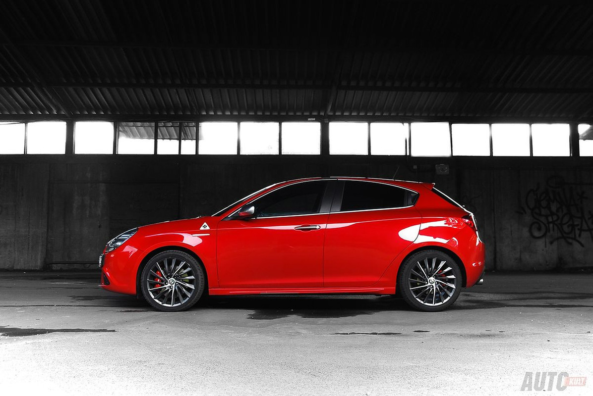 alfa-romeo-giulietta-qv--482884a