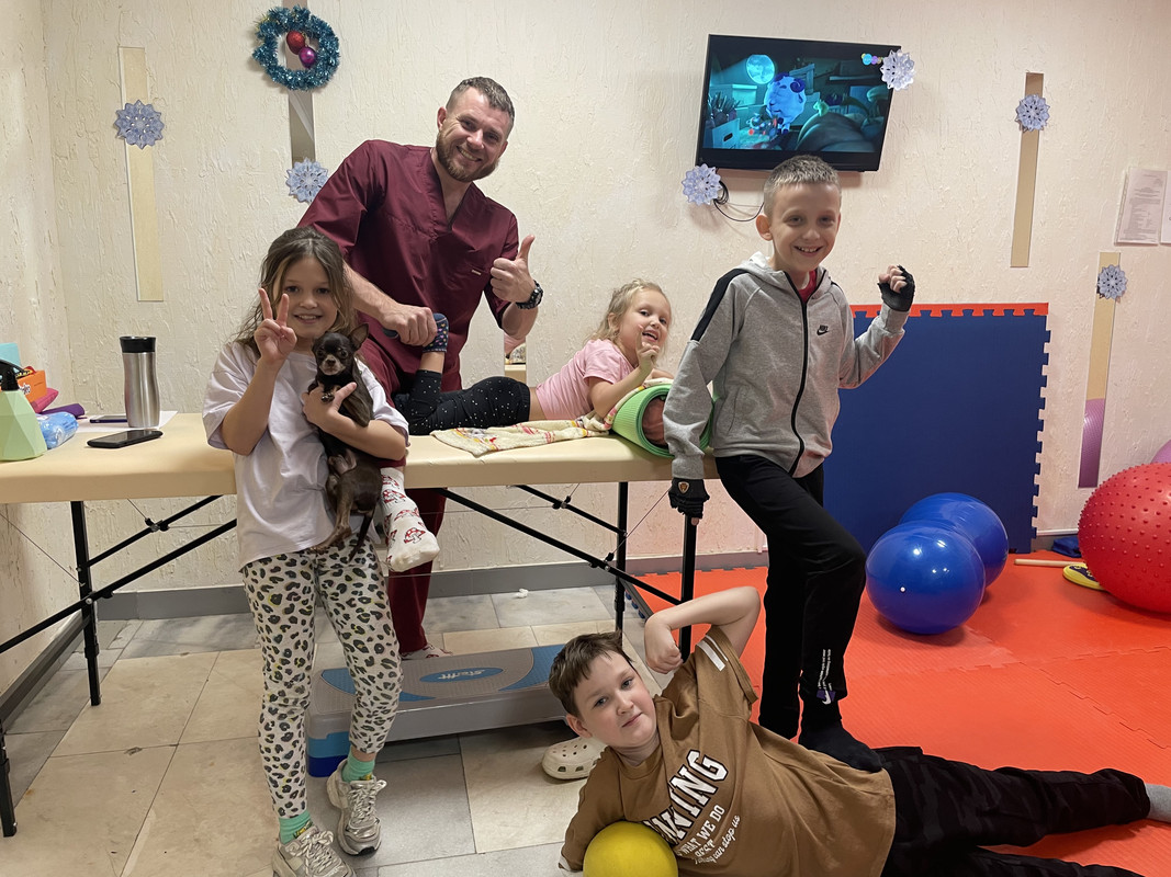 995535BC-991C-4559-84A0-89F9959B9BD0