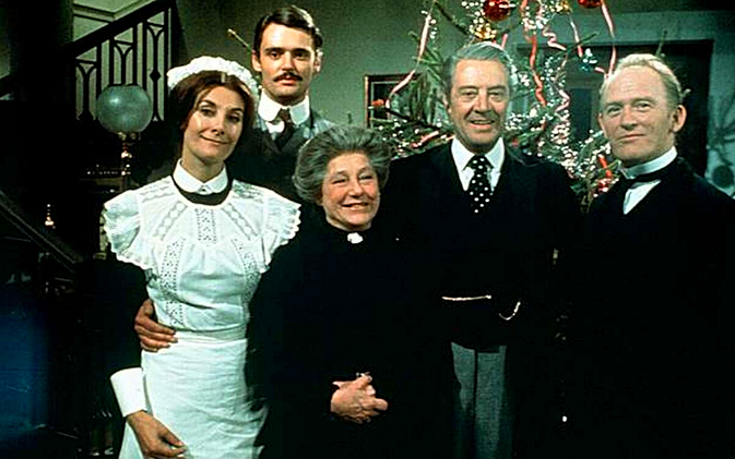 JEAN-MARSH-UPSTAIRS-DOWNSTAIRS-1-A-FOTOR.png