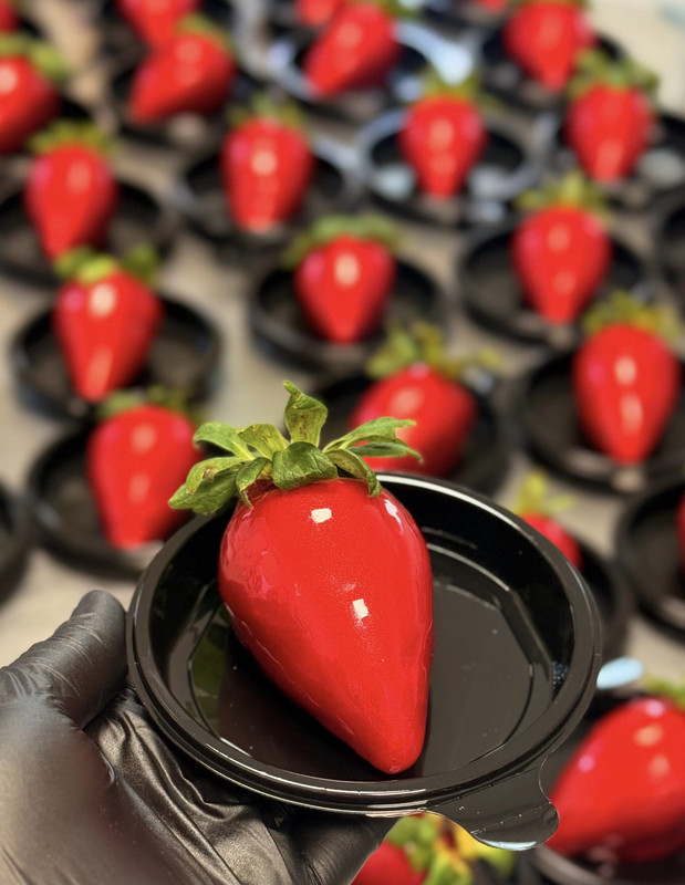 Morango do Amor em um potinho