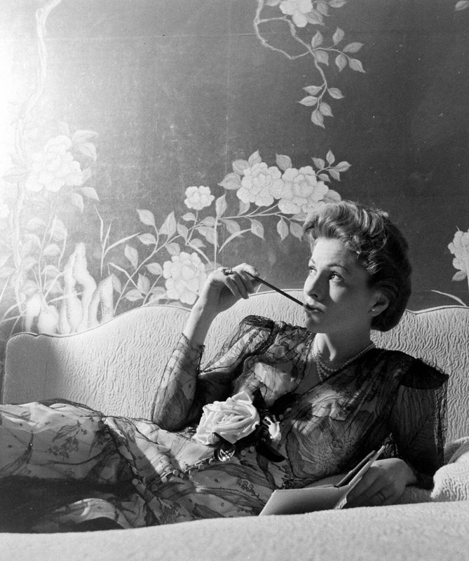 joan_fontaine_b06