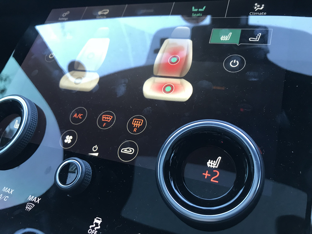 44BCAC27-3310-4A99-ACBF-A8772AF17E1E