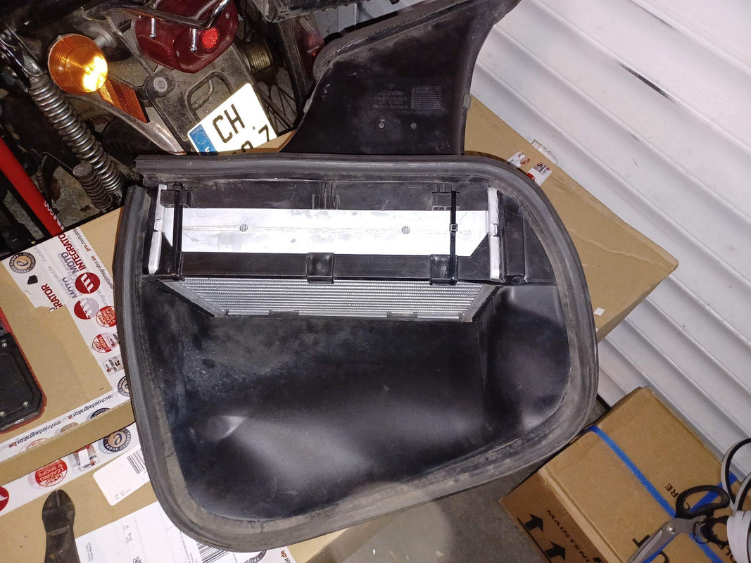 04E6D3D3-2D0C-4381-A936-86F4B3FF74F7