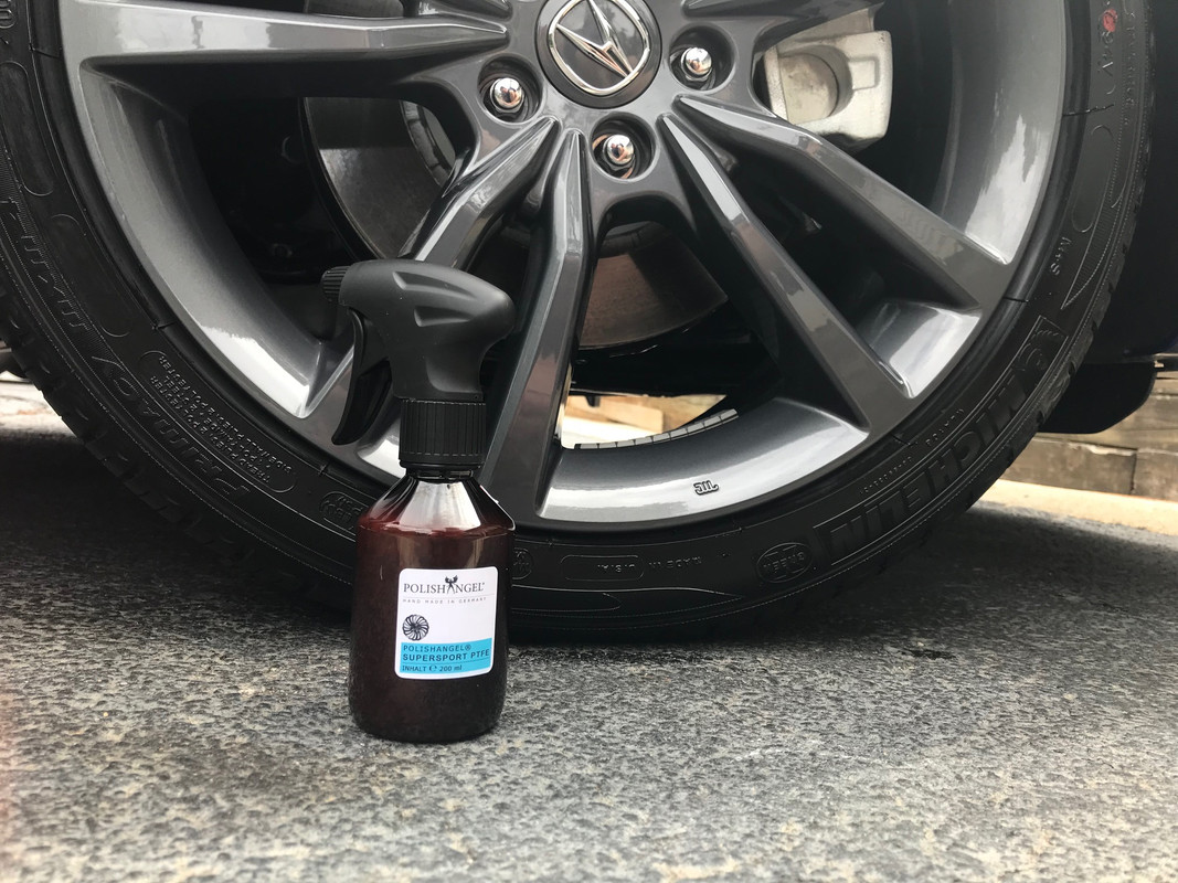 042750FF-0E3B-4559-A359-F7615DA8A385