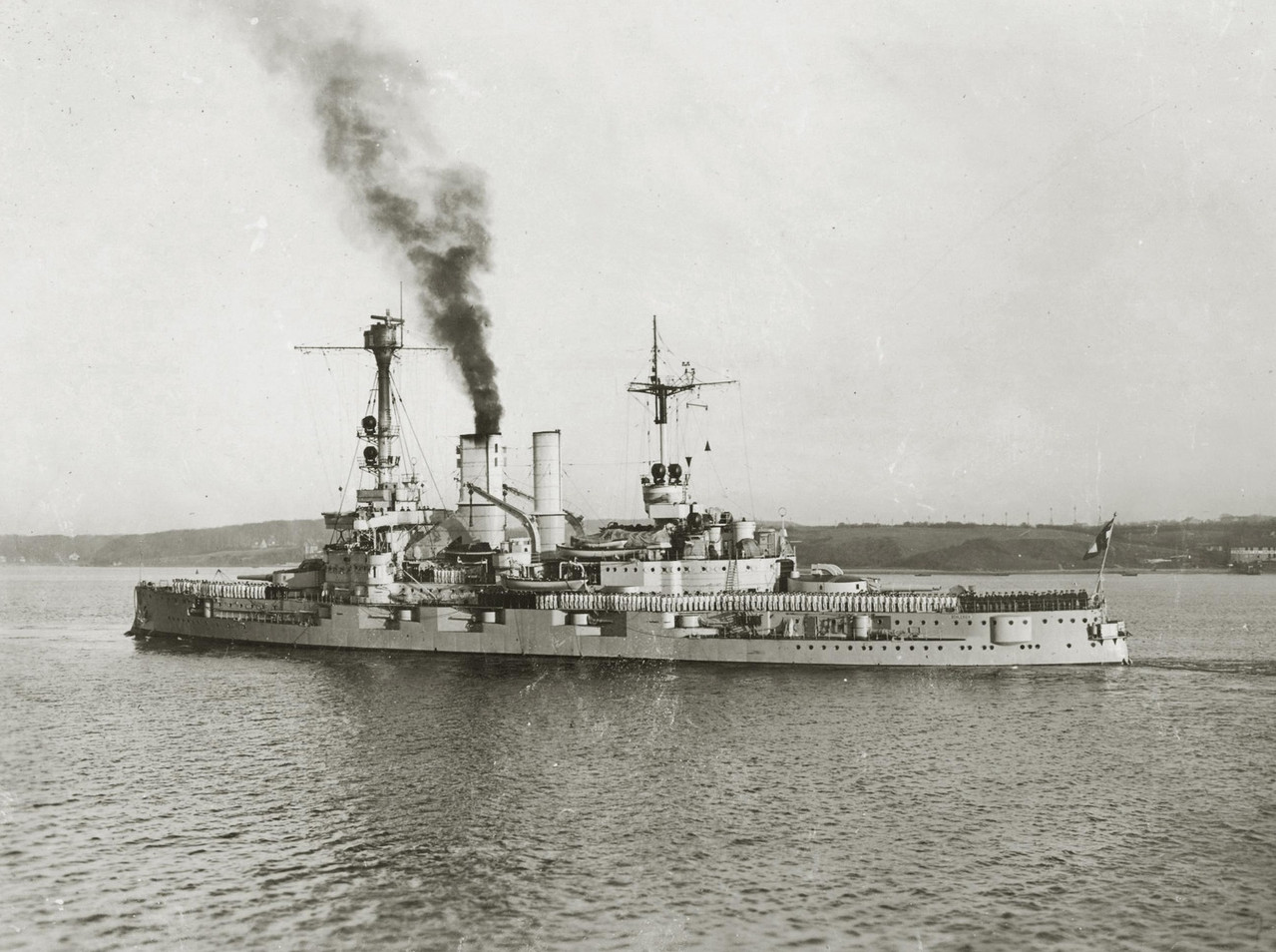 SMS-Schlesien-durante-su-estancia-en-el-Reichsmarine.jpg