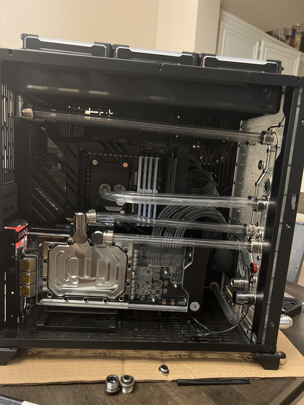 15F585F3-5F54-48D0-A0B9-0E4D0CF3F603