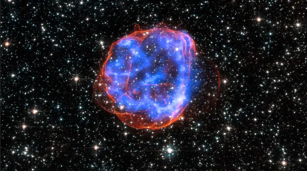 https://i.postimg.cc/wMcjnrGc/supernovae.jpg